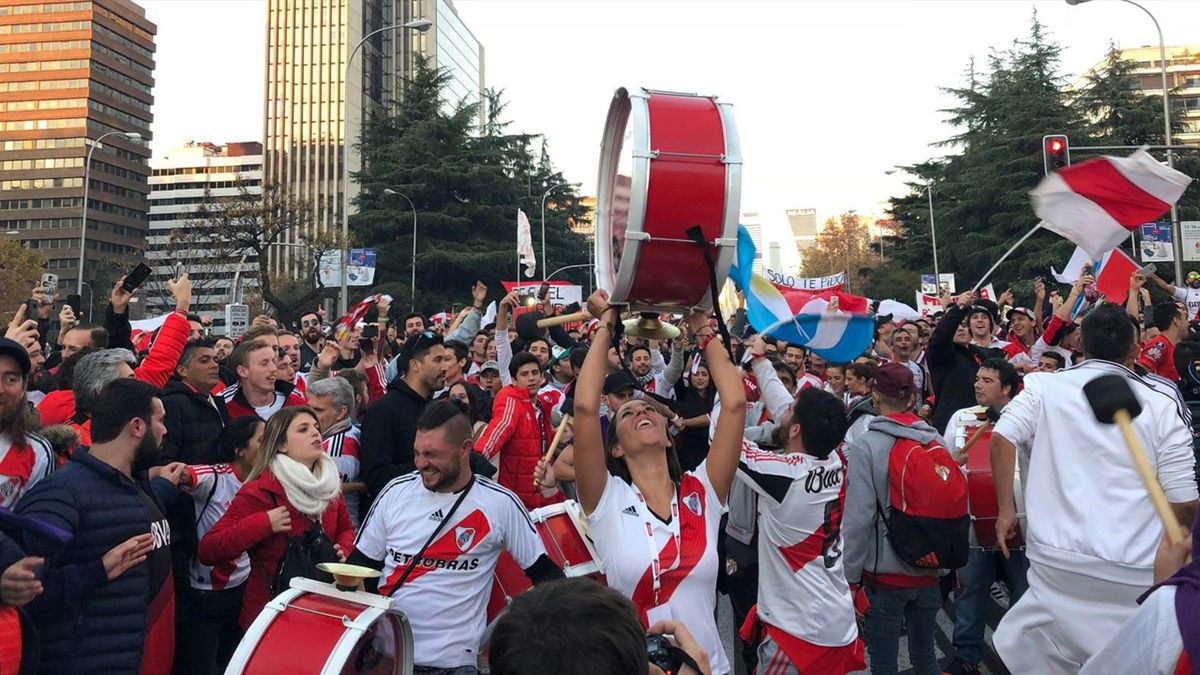 Las aficiones de River y Boca tomaron Madrid, las mejores imágenes de esta fiesta del fútbol