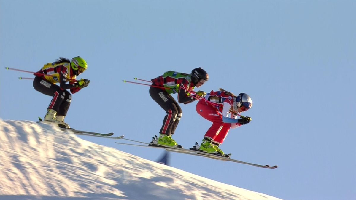 Watch the womens Ski Cross final in Idre Fjall