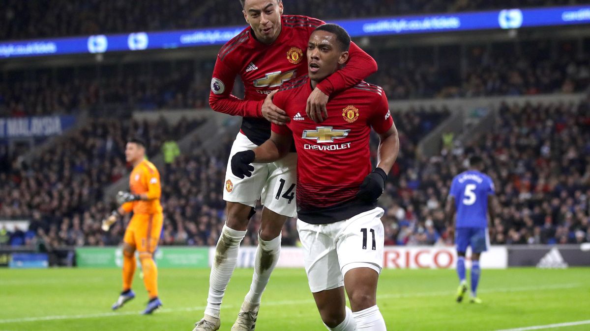 Martial and Lingard sidelined for at least two weeks ...