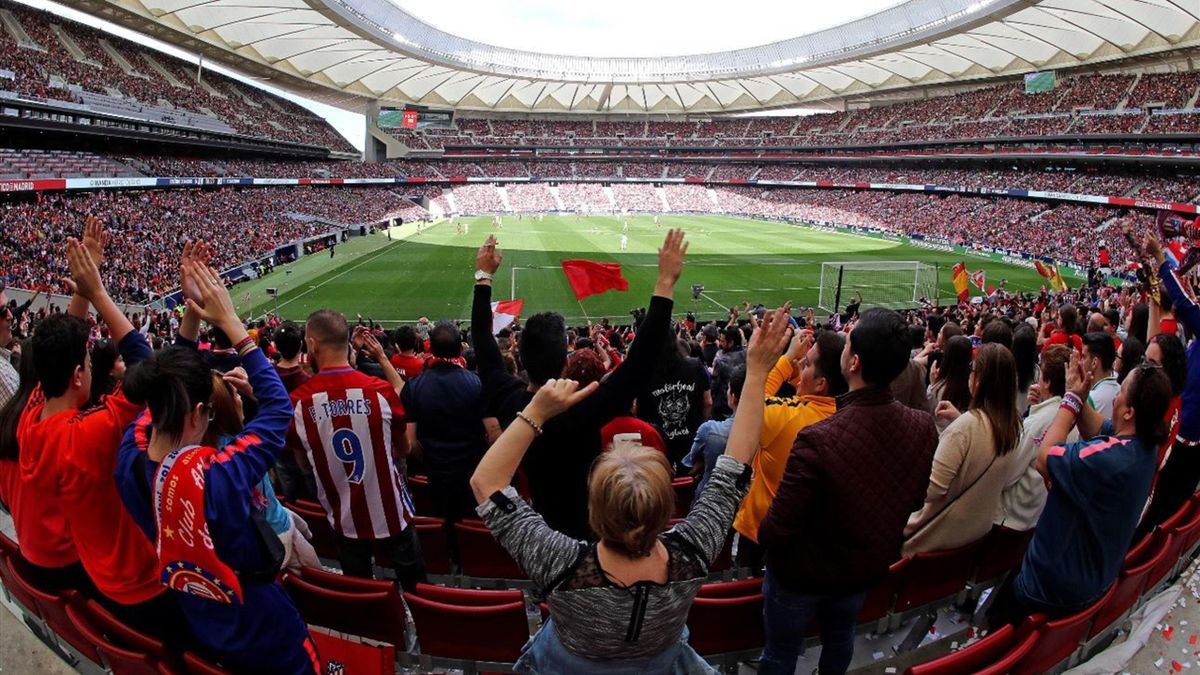 Las mejores imágenes de una mañana histórica para el fútbol femenino español