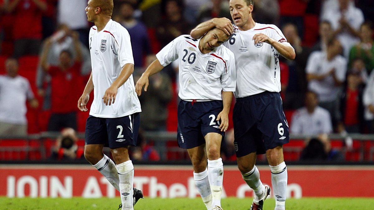Last caps first goals and late drama England v Czech Republic past meetings Eurosport