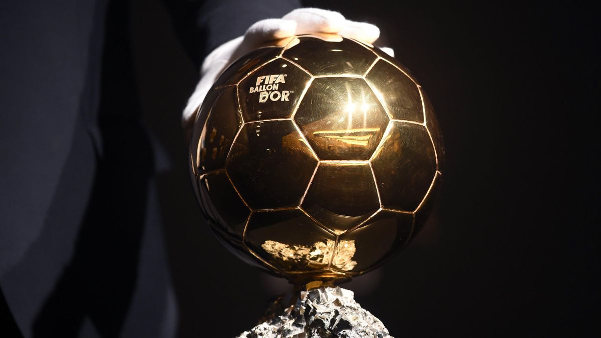 Un trophée pour récompenser les gardiens : le Ballon d'Or et le