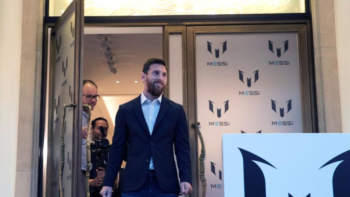 Leo Messi lanza una colecci n de ropa inspirada en su vida Eurosport