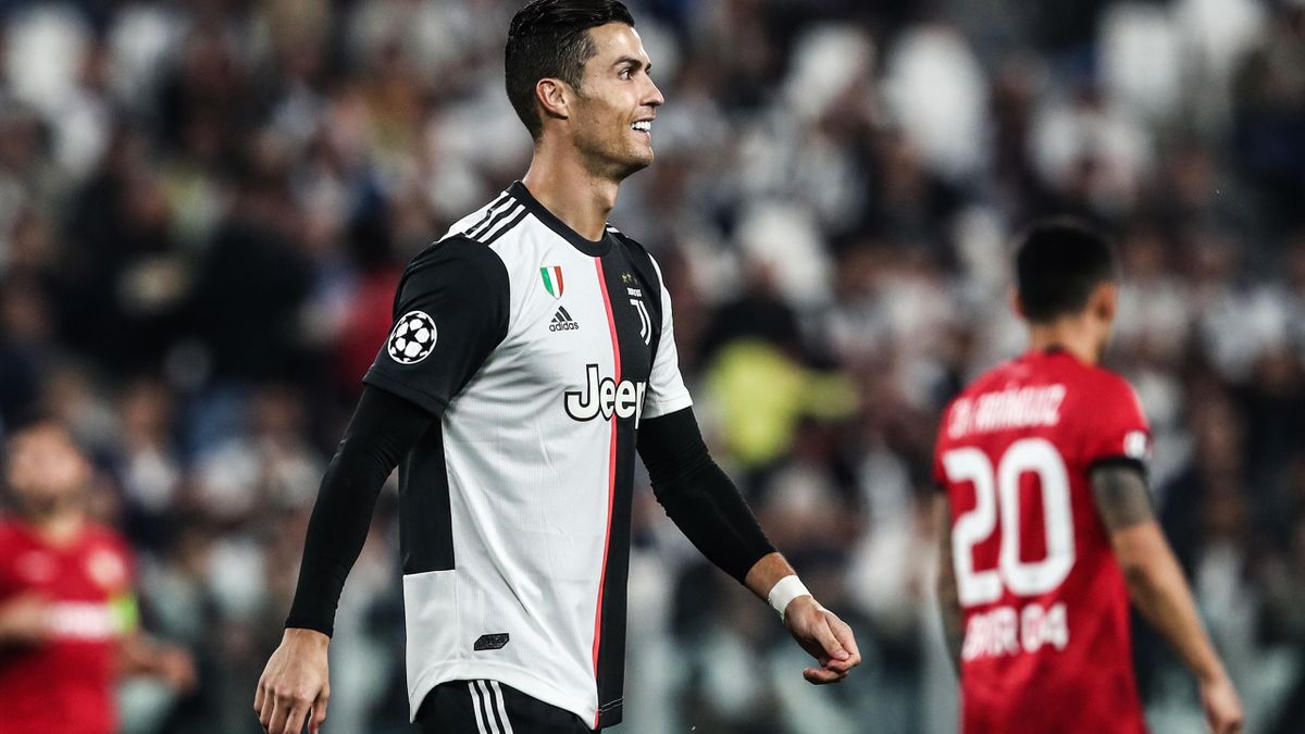 Cristiano Ronaldo rounds off comfortable Juventus win over Bayer Leverkusen Eurosport