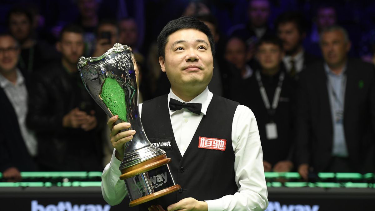 Snooker news - Ding Junhui wins UK Championship for a third time with victory over Stephen Maguire