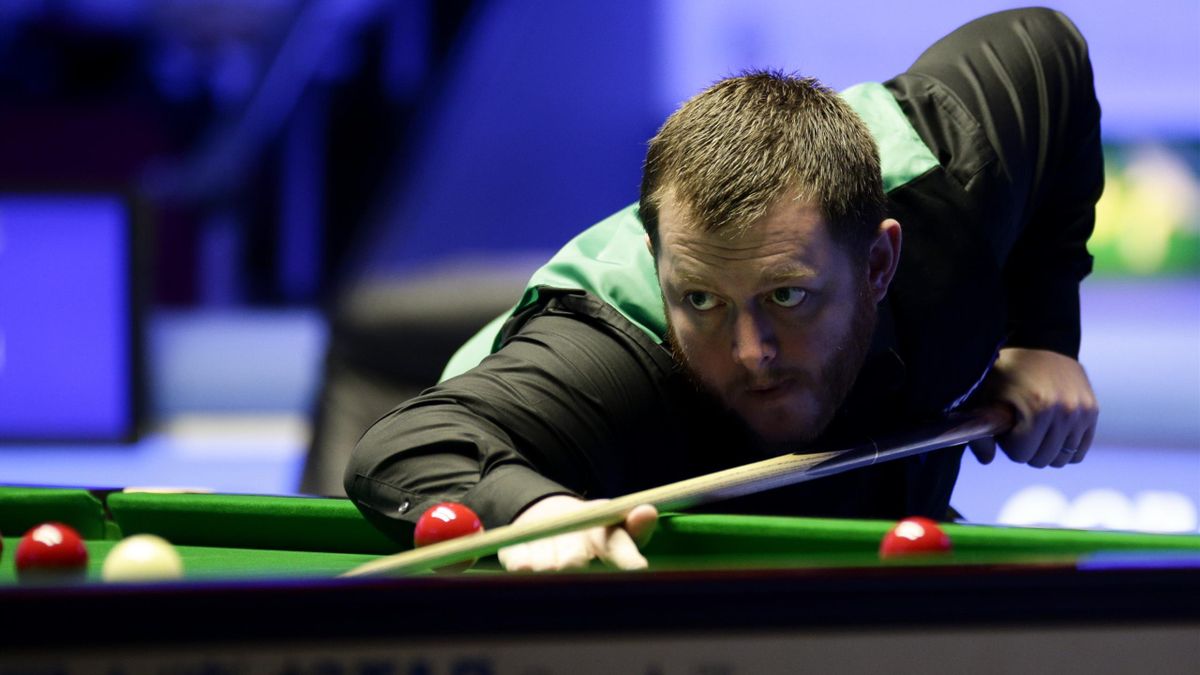 Mark Allen blasts Ronnie OSullivan after bizarre snooker bust-up He just tries to bully people