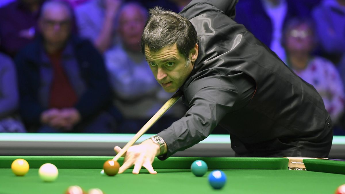 Snooker news - Ronnie OSullivan finishes in style to beat Carrington and reach third round