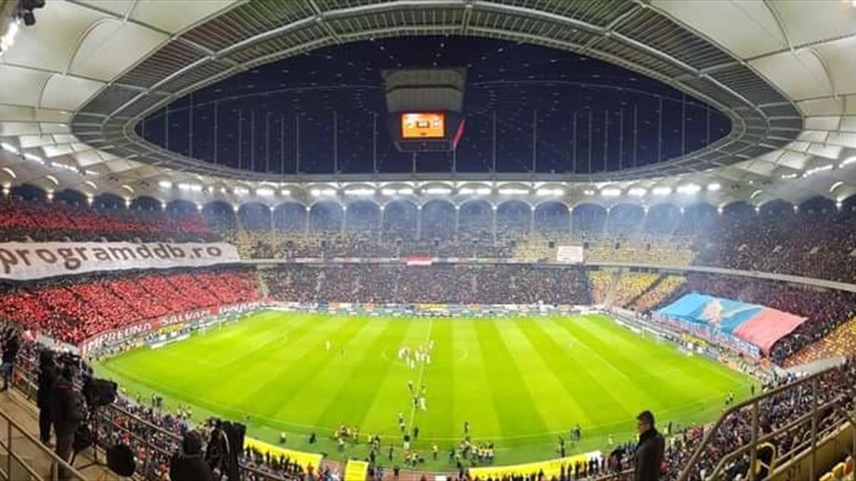 Dinamo - FCSB, derby în tribune