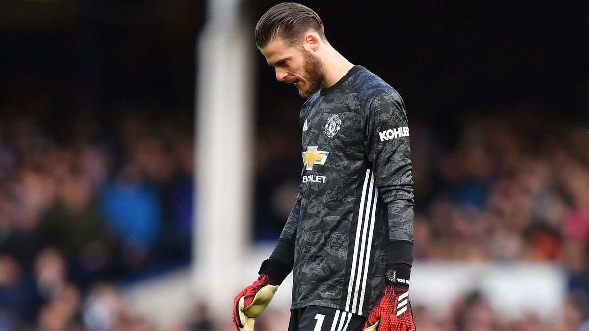 Manchester United's Spanish goalkeeper David de Gea reacts during the English Premier League football match between Everton and Manchester United at Goodison Park in Manchester United, north west England on March 1, 2020