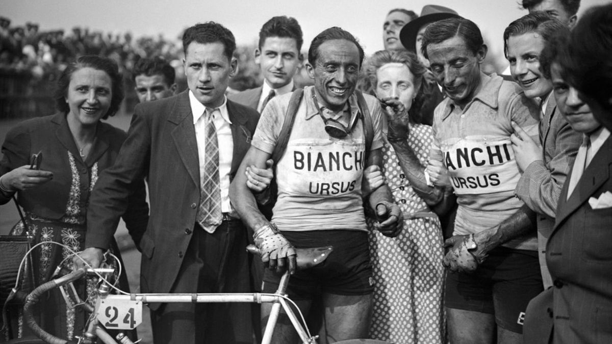 Kroonieken | Toen Parijs-Roubaix twee winnaars had - Eurosport