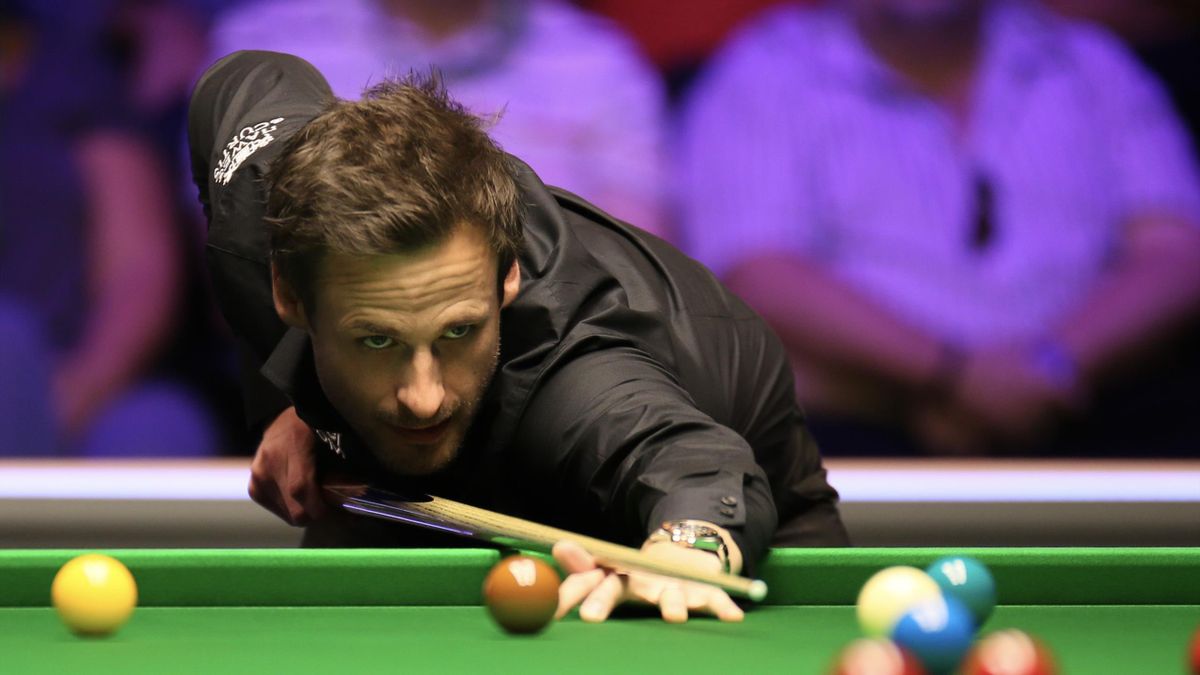Championship League snooker David Gilbert reaches last 32 despite being unhappy with form