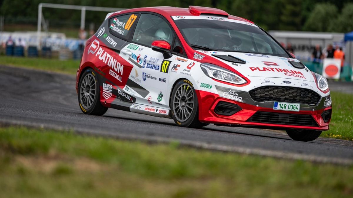Erc3 Contender Vogel On Top Form As She Makes First Start Of 2020 Eurosport