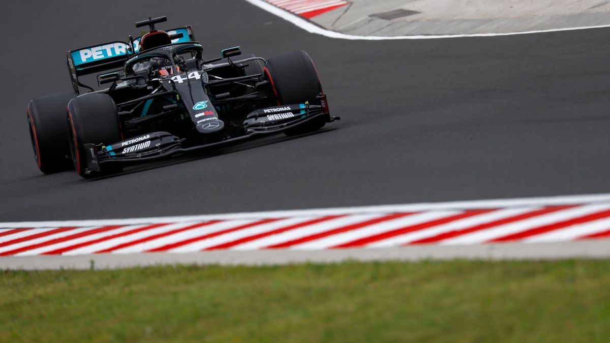 Mercedes locks out Hungary front row as Lewis Hamilton claims 90th career pole
