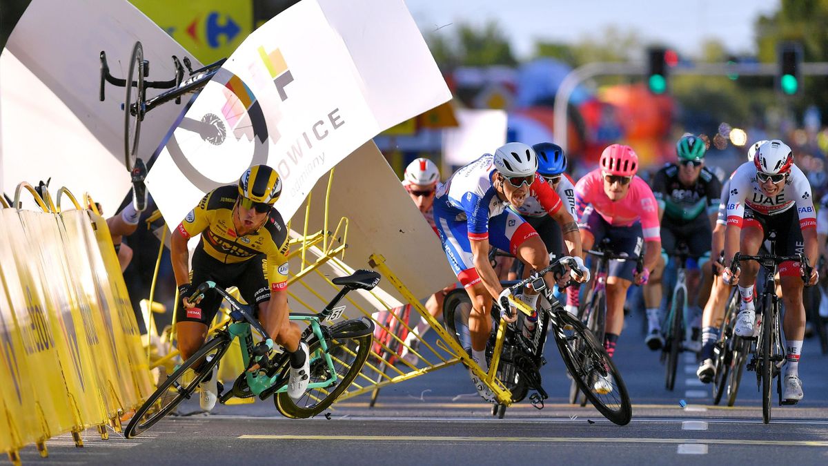 Dylan Groenewegen entschuldigt sich nach Unfall mit Fabio Jakobsen -  Eurosport