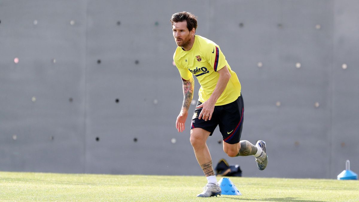 Messi și-a făcut apariția la antrenamentul Barcelonei