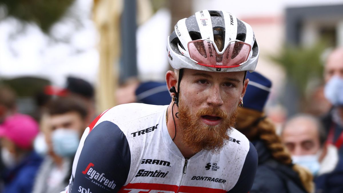 Trek segafredo helmet cheap