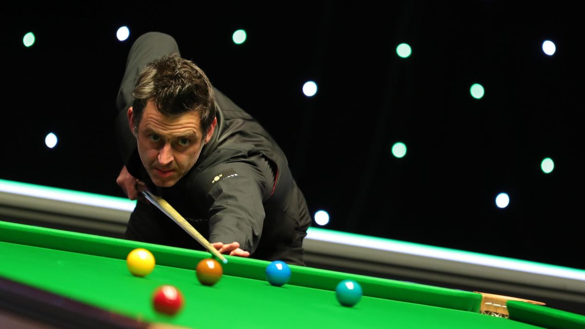 ronnie o sullivan playing snooker