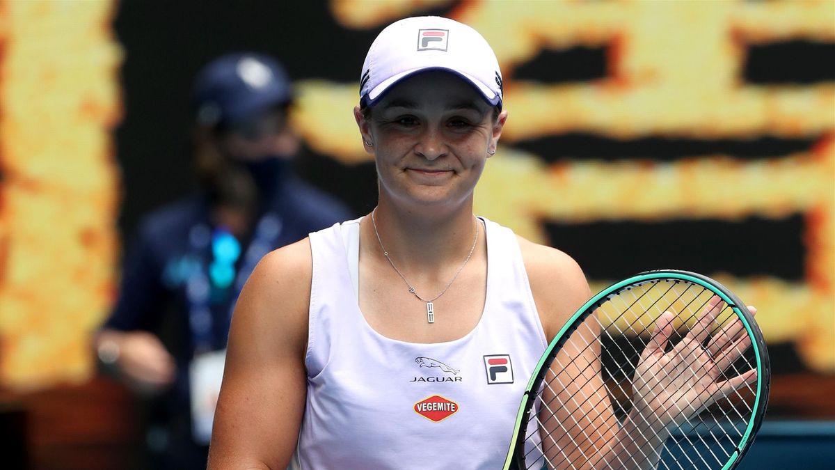 Australian Open 2021 - Ash Barty stutters but beats Daria Gavrilova in all-Australian clash