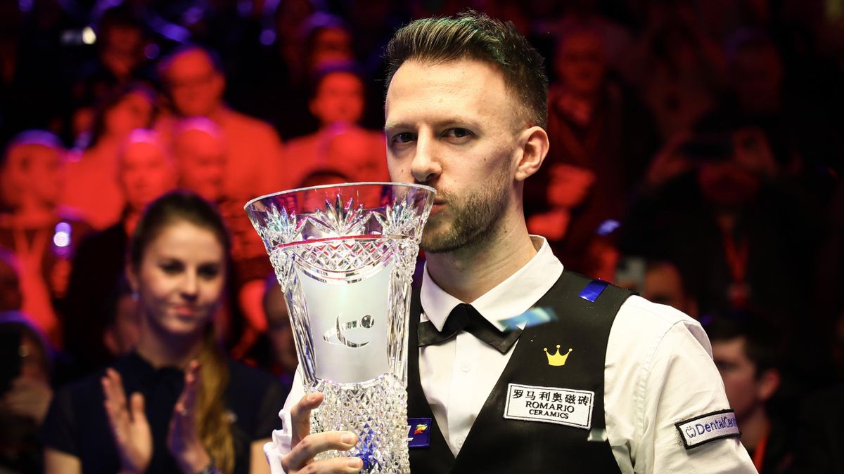 Welsh Open snooker 2021 LIVE - Judd Trump takes to the stage after win for Ronnie OSullivan