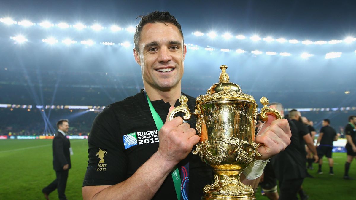 Dan Carter reveals who he rates as the world's best ahead of World Cup :  PlanetRugby