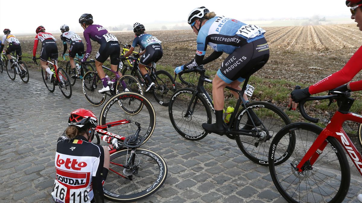 Omloop Het Nieuwsblad cycling 2021 - Watch womens race As it happened