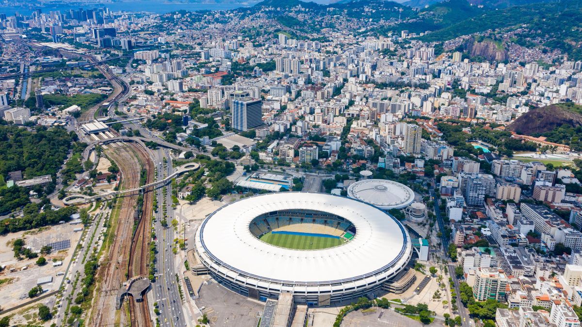 Superstar stadium top