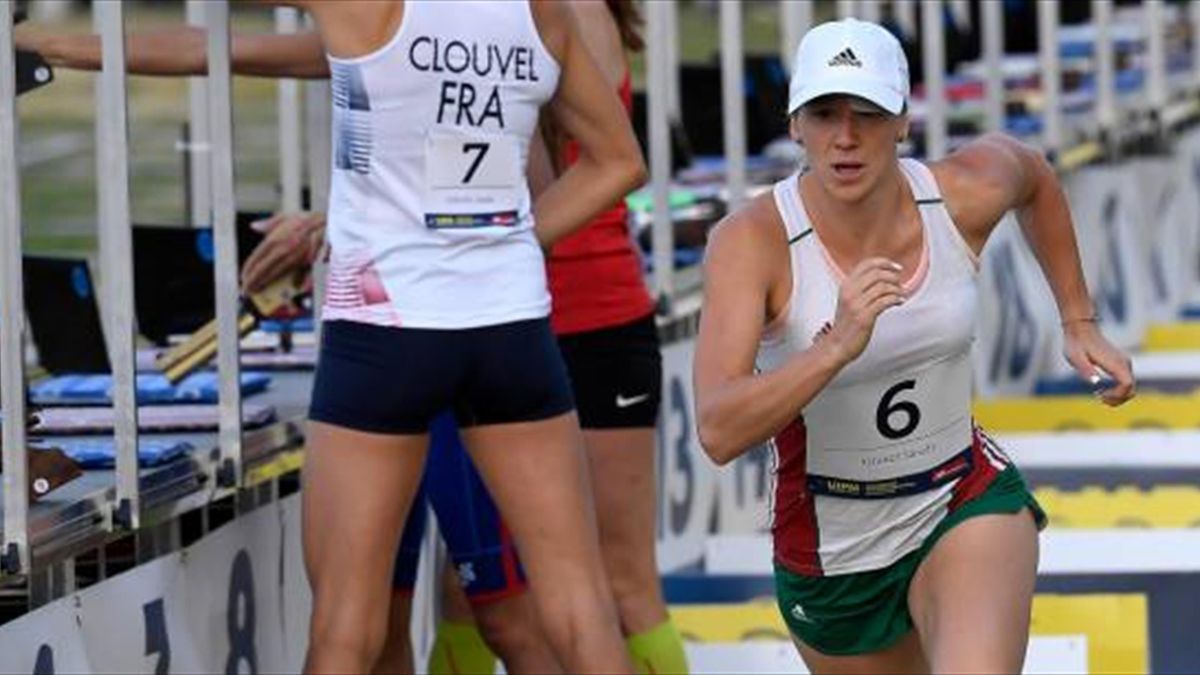 Kovacs Sarolta 13 A Noi Csapat Otodik A Budapesti Vb N Eurosport