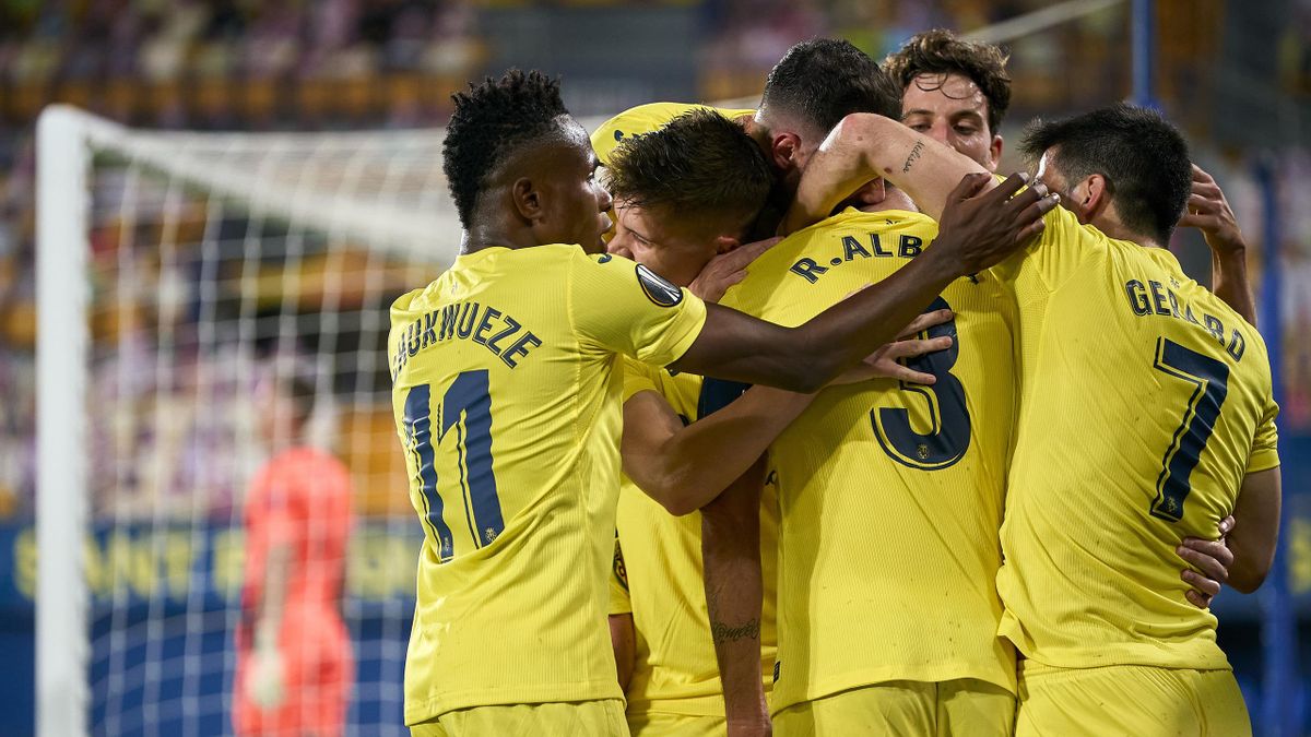 El Villarreal celebra un gol ante el Arsenal