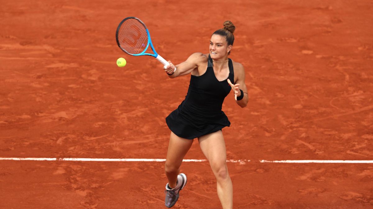 French Open tennis - Maria Sakkari crushes fourth seed Sofia Kenin to reach quarter-finals at Roland Garros