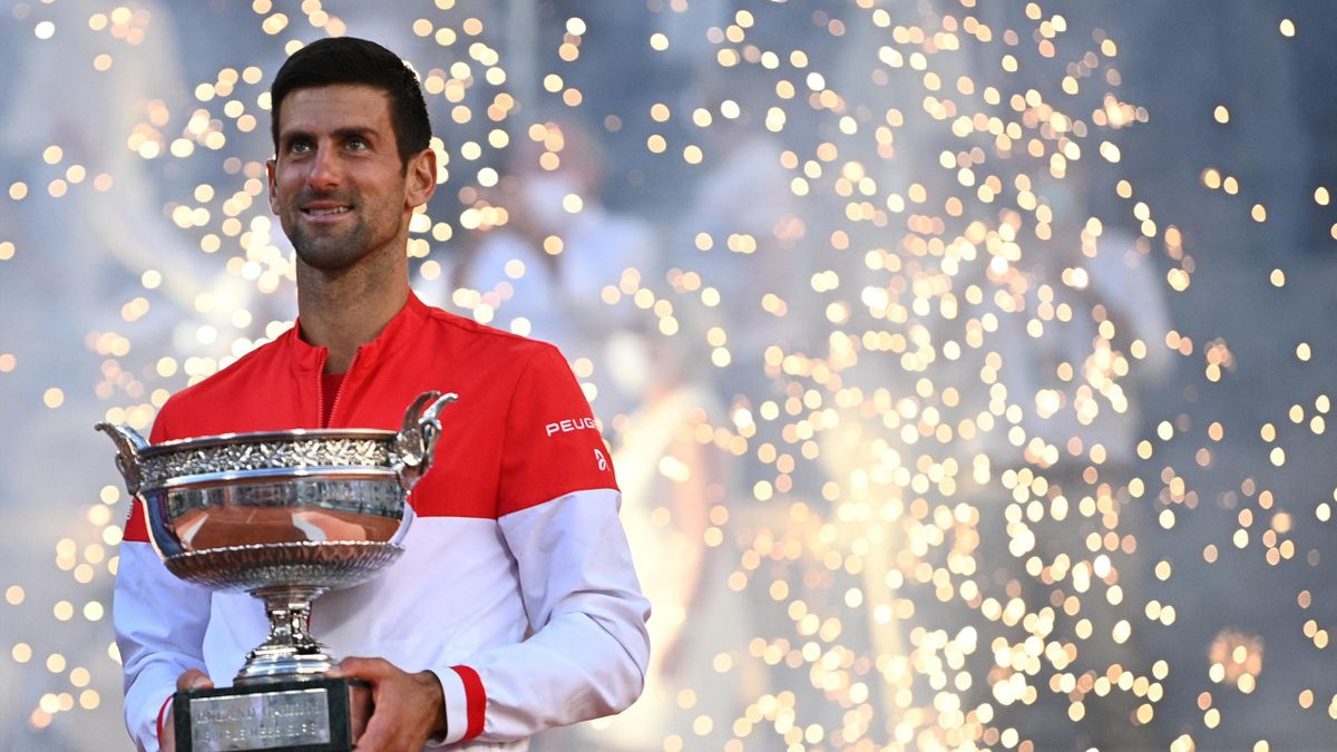 Djokovic schenkte sein Racket nach dem Finale einem Fan