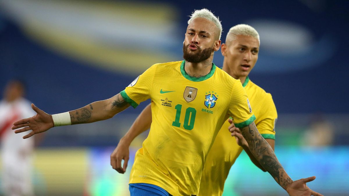 Football news - Neymar closes in on Pele scoring record as Brazil crush Peru at Copa America