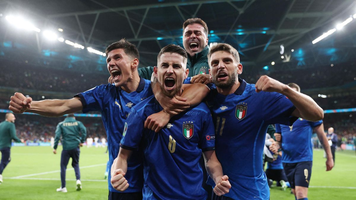 Football news - Jorginho and Gianluigi Donnarumma the heroes as Italy reach Euro 2020 final