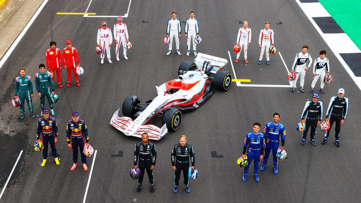Formel 1 in 2022 - Neue Rennwagen präsentiert So sehen die Boliden in der kommenden Saison aus