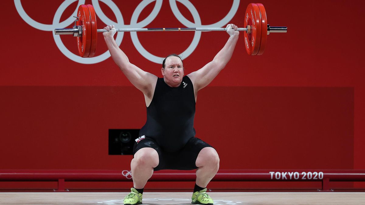 Olympia 2021 Erste offene transgender Athletin Laurel Hubbard ausgeschieden - Sport-Geschichte sicher