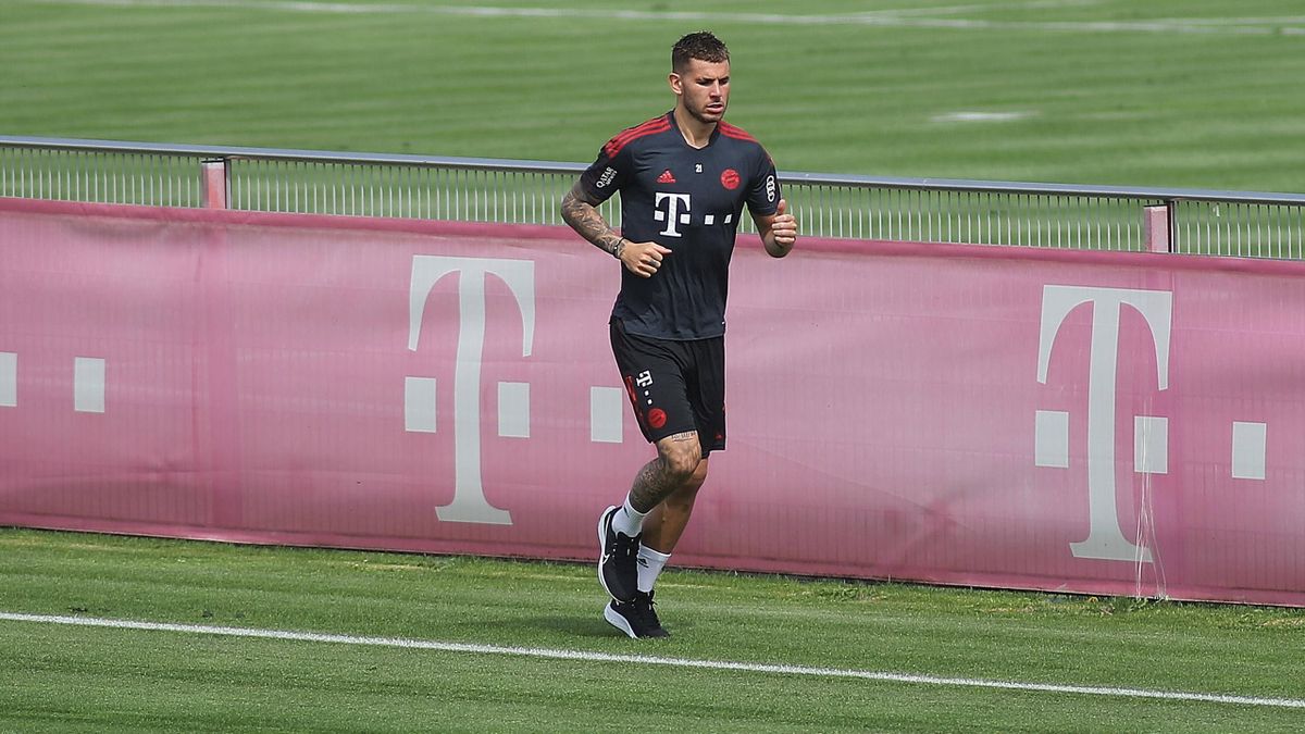 lucas hernandez bayern munich a repris l entrainement apres son operation du genou gauche eurosport
