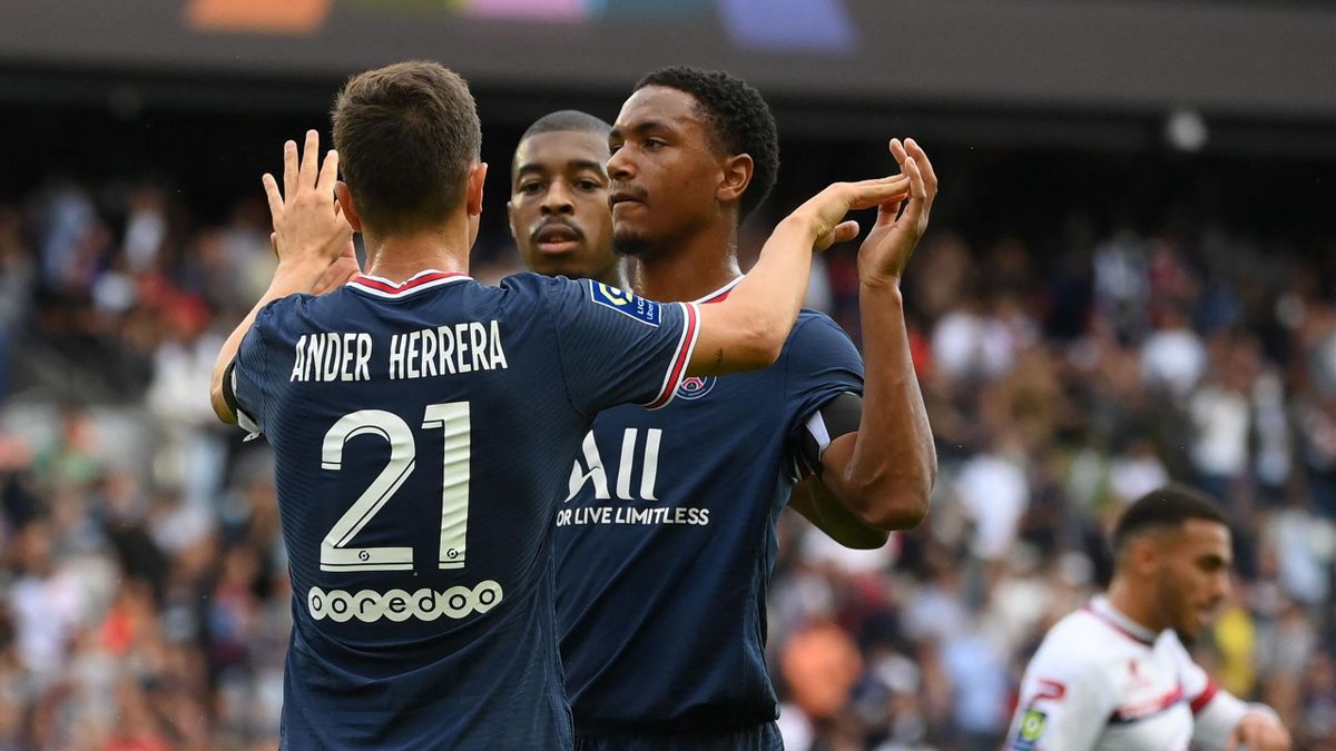 PSG 4-0 Clermont Foot: Ander Herrera at the double as Messi-less