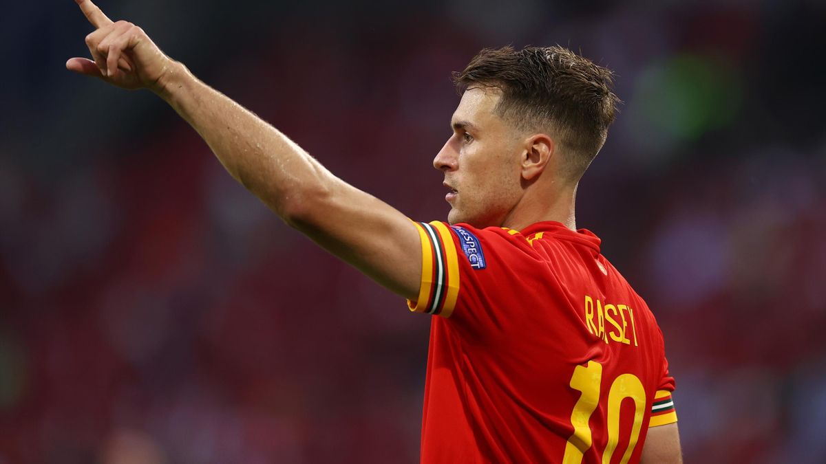 Ramsey completes move - Eurosport