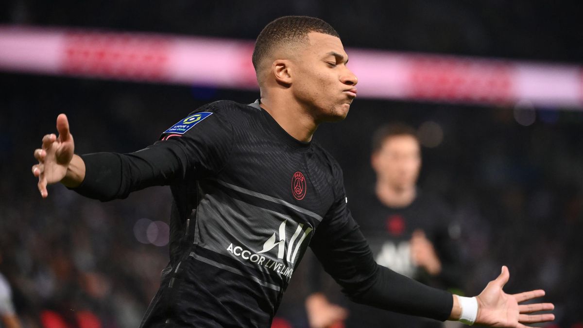 Kylian Mbappe: The options available to PSG forward after