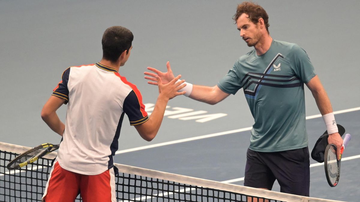 Andy Murray crashes out of Vienna Open in straight sets defeat to Carlos  Alcaraz