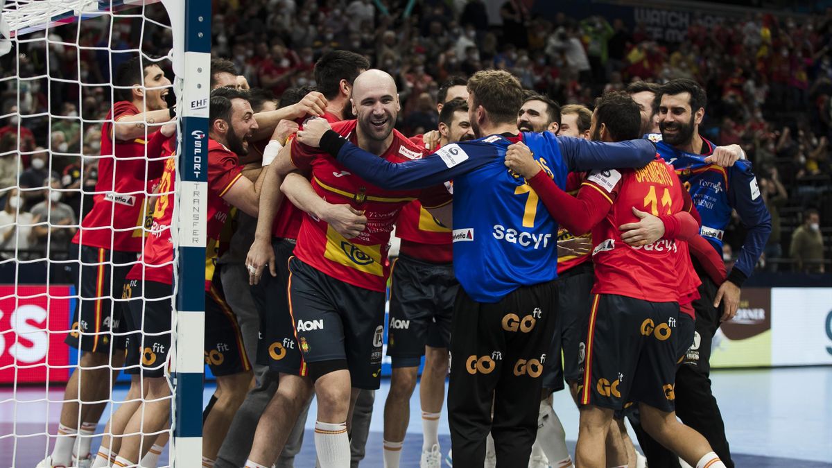 Handball-EM Titelverteidiger Spanien nach Sieg über Weltmeister Dänemark vor Titel-Triple