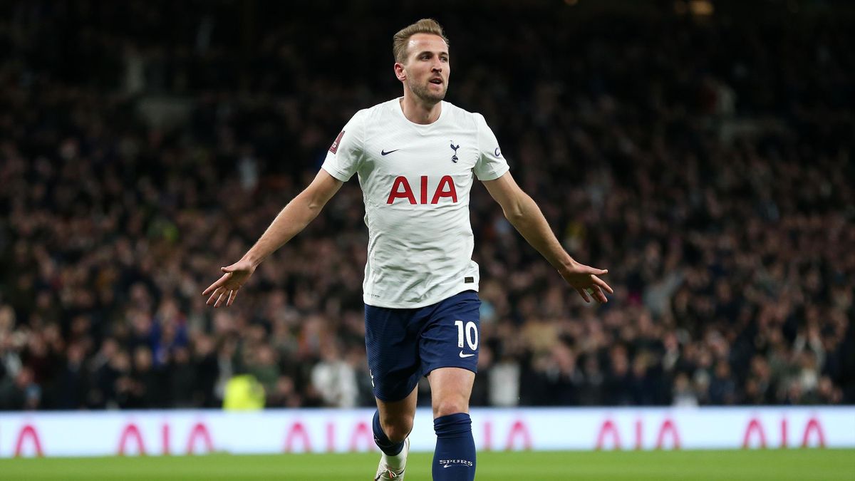 Tottenham Hotspur 3-1 Brighton Harry Kane scores twice as Spurs ease into FA Cup fifth round