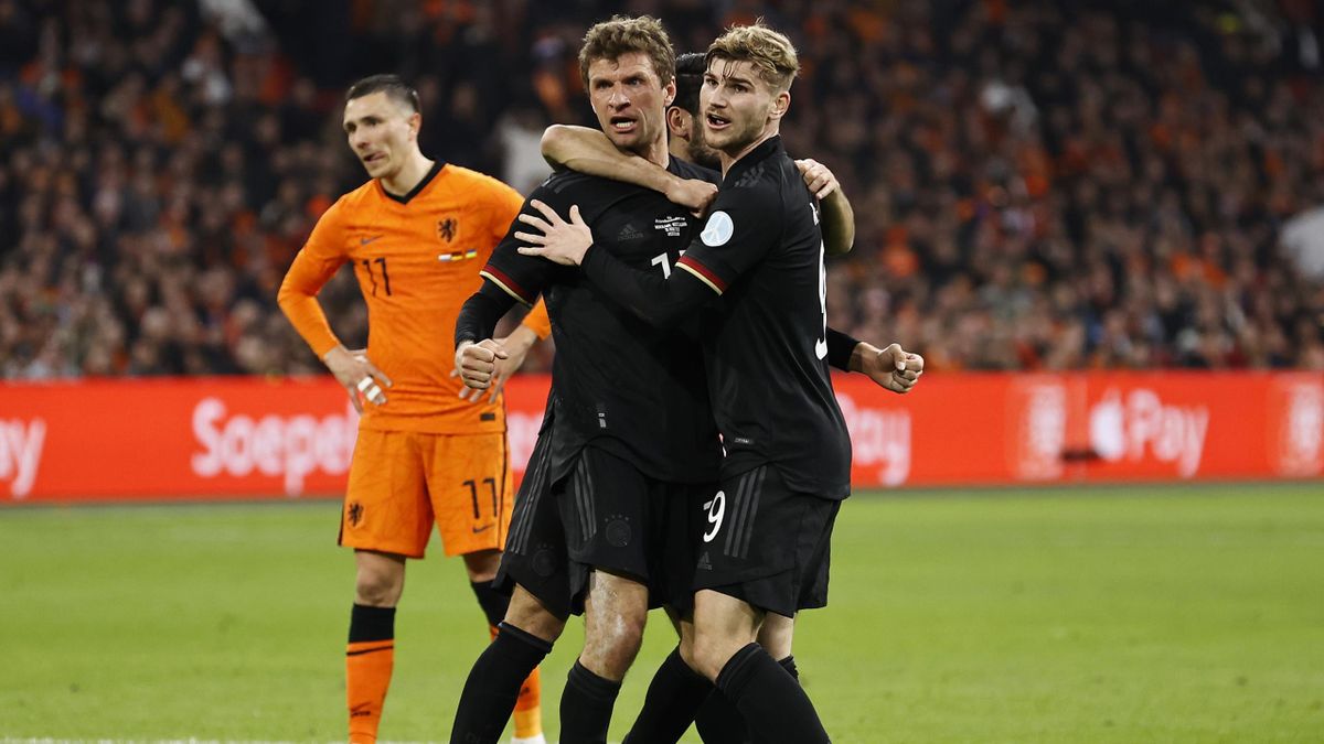 Deutschland - Niederlande Pressestimmen zum Unentschieden der DFB-Elf in Amsterdam