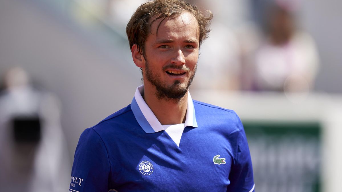 French Open Day 5 order of play, schedule, how to watch - Daniil Medvedev, Iga Swiatek and Simona Halep in action
