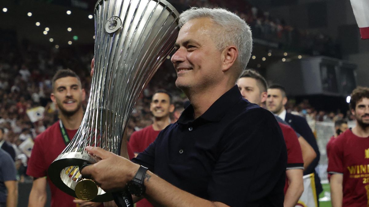 Mourinho hat nun fünf Europapokale als Trainer gewonnen