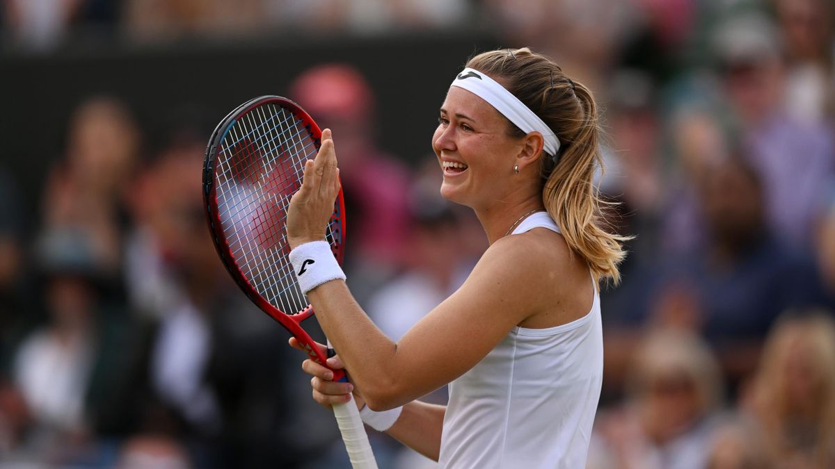 Wimbledon Tschechin Marie Bouzkova nach Zweisatzsieg gegen Caroline Garcia im Viertelfinale