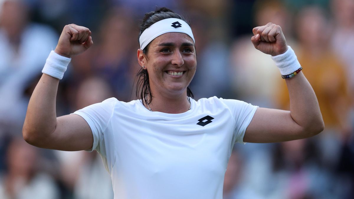 Ons Jabeur makes it through to the Wimbledon quarter-finals with hard-fought victory over Elise Mertens