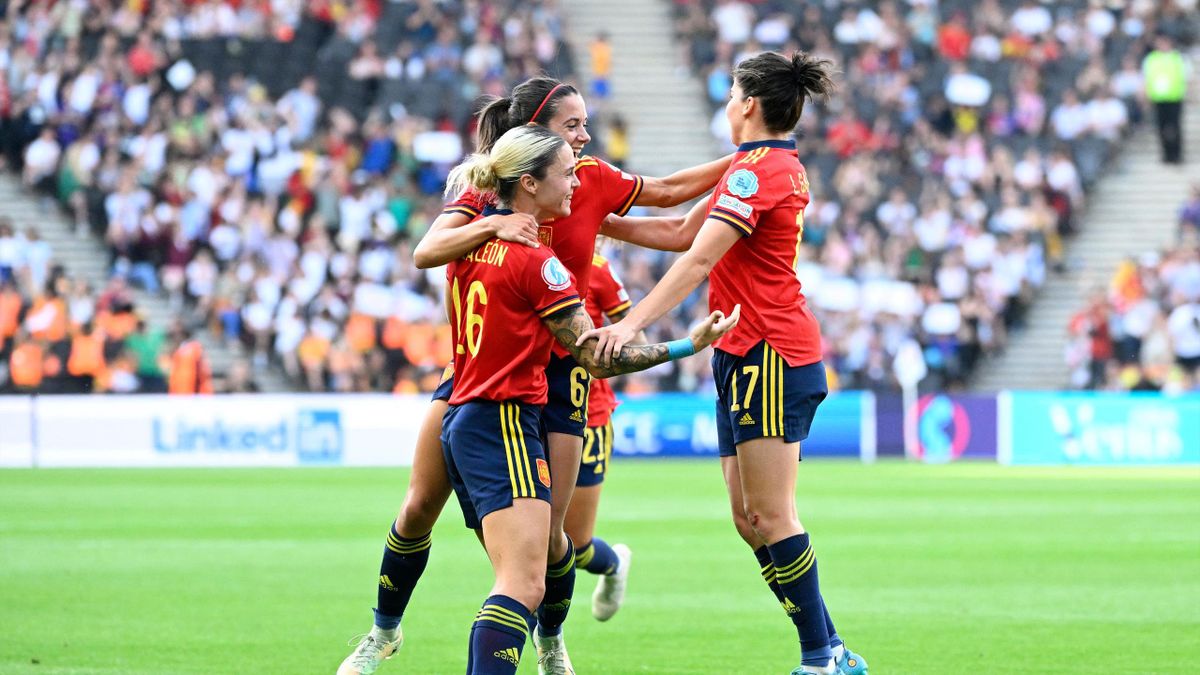 Aitana Bonmati scores stunner as Spain hit four to see off Finland in style  - Eurosport
