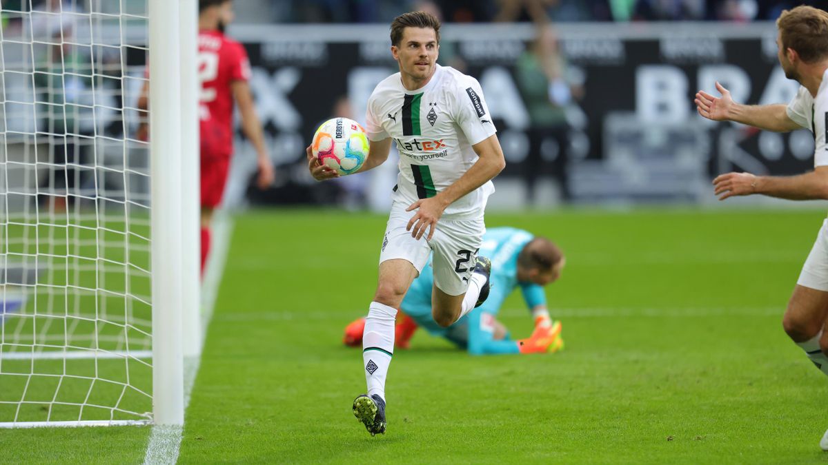 Jonas Hofmann - Bundesliga - Háromgólos vereséget szenvedett a Lipcse Mönchengladbachban