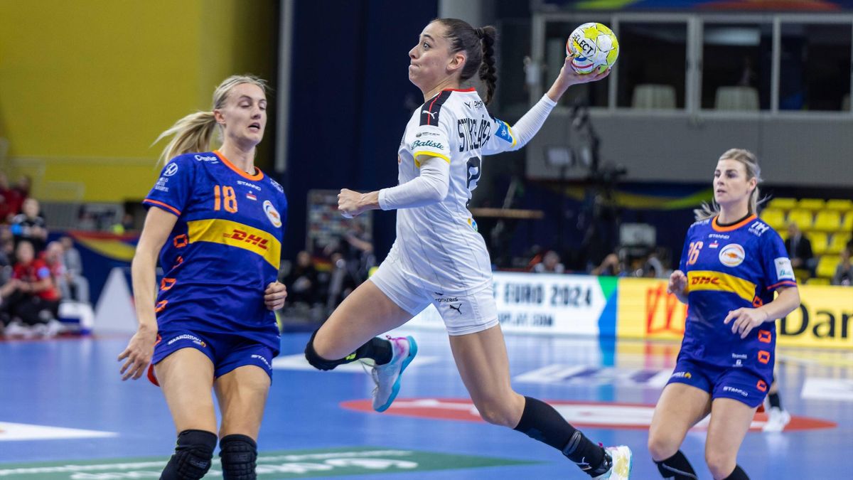 Handball-EM Deutschland wahrt Mini-Chance aufs Halbfinale - souveräner Sieg zum Hauptrundenauftakt gegen Niederlande