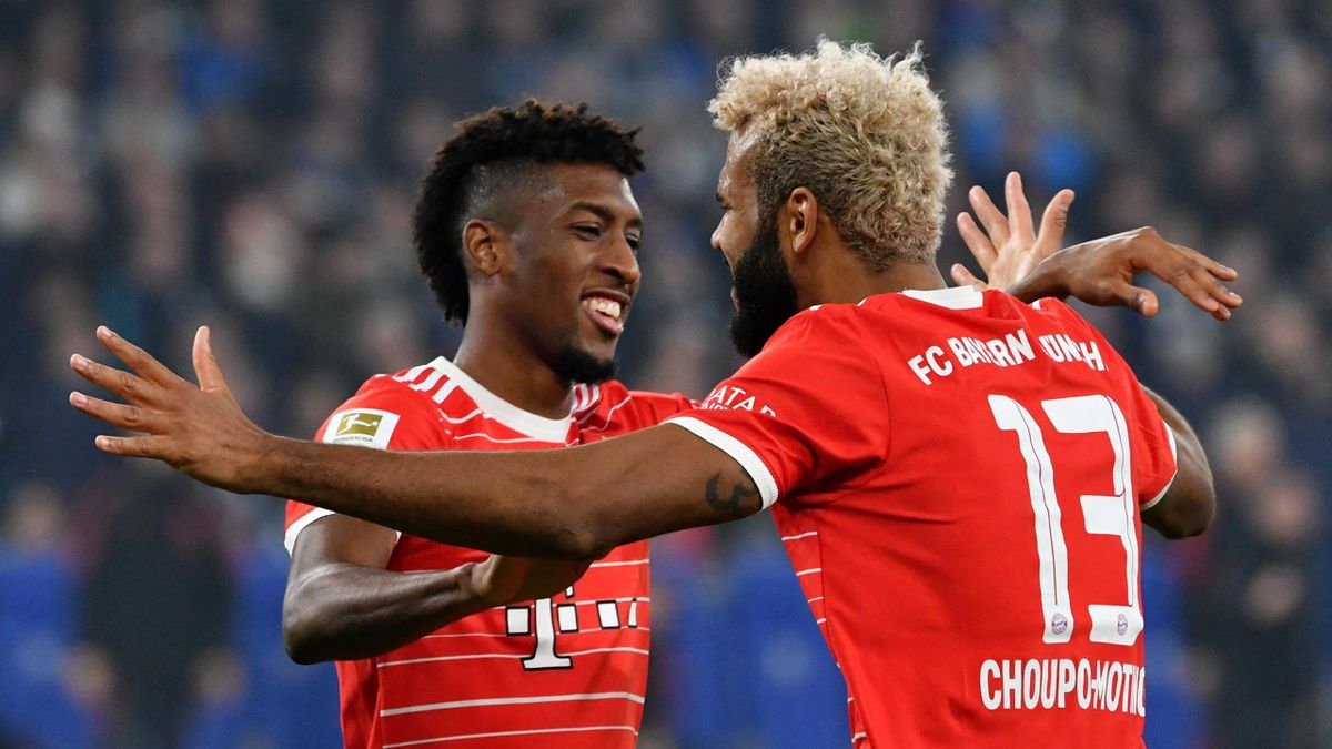 FC Bayern bezwingt tapferes Schlusslicht Gnabry und Choupo-Moting machen auf Schalke den Unterschied